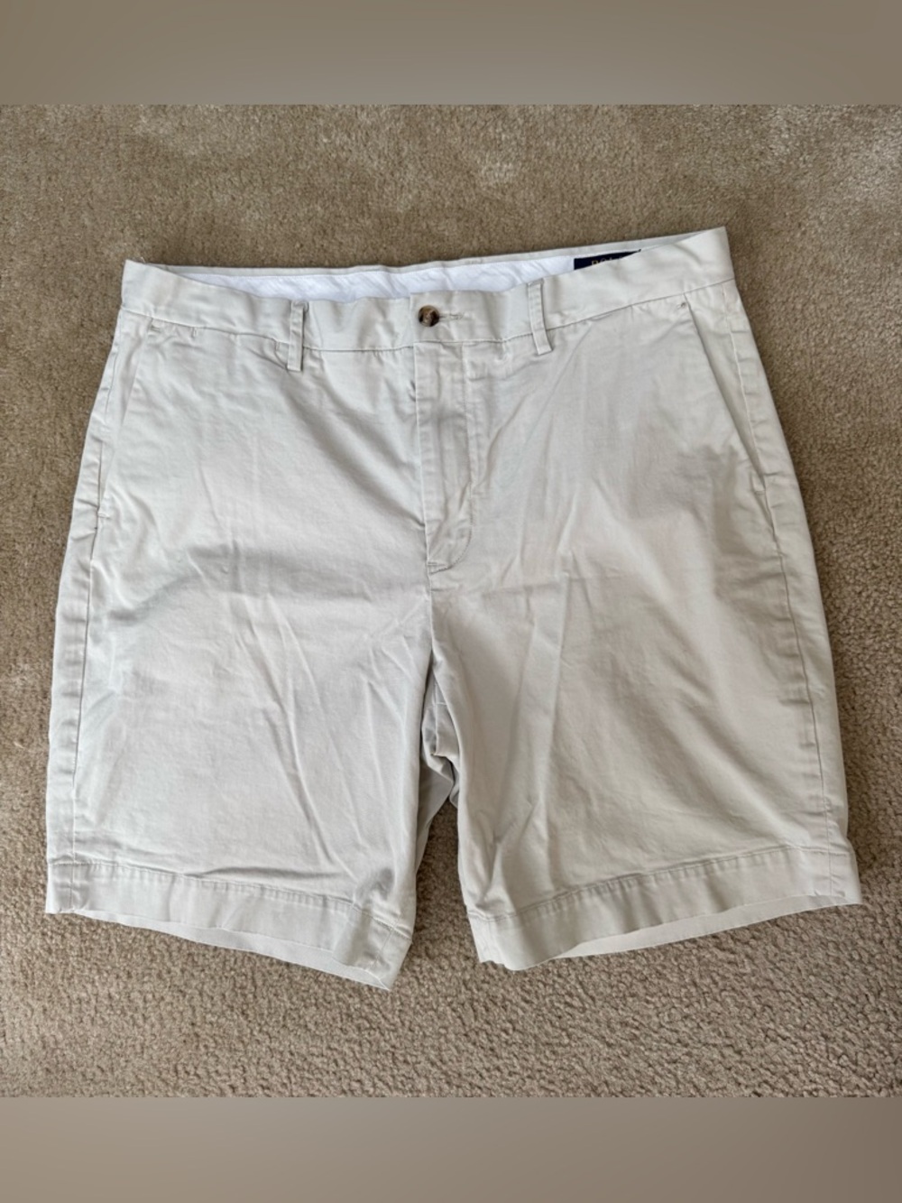 Men’s Sz 36 Polo by Ralph Lauren Cream Flat-Front Chino Shorts